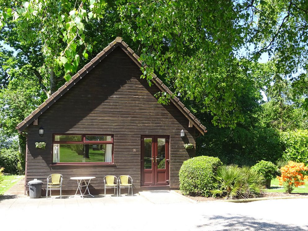 Book Your Holiday Cottage In Devon At Alpine Park Cottages