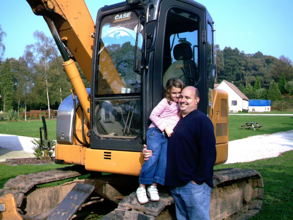 Curtis & Helen ready to start the new cottages in 2006