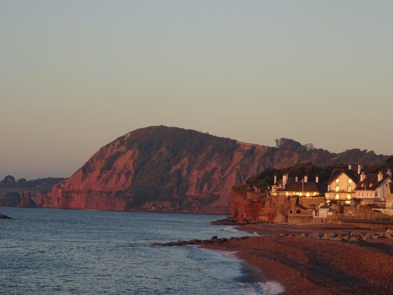 Last Minute Holiday In Devon Late Availability Holiday Cottage Exeter